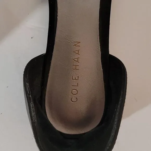 𝅺Cole Haan Women's Snake Embossed  Flat - Picture 3 of 7